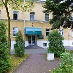 Kapitan Hotel *