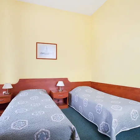 Otel Kapitan